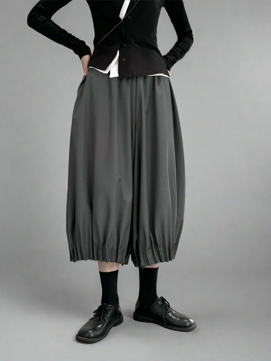 Puffed Clown-Style Mid-Calf Trousers