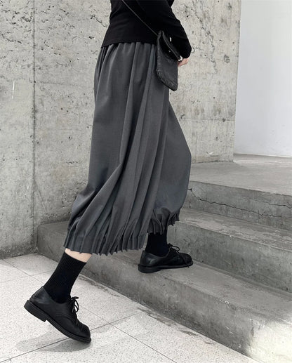 Puffed Clown-Style Mid-Calf Trousers
