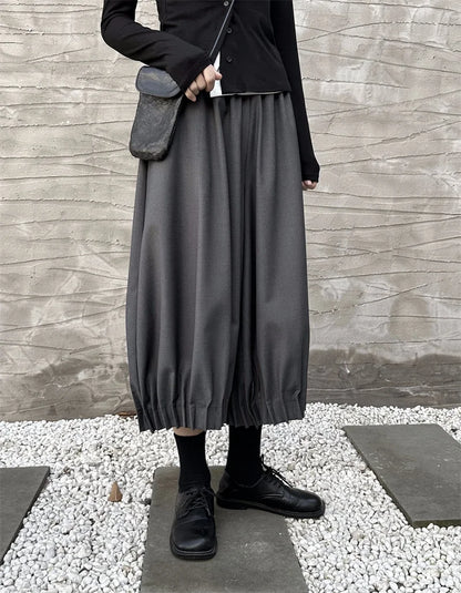 Puffed Clown-Style Mid-Calf Trousers